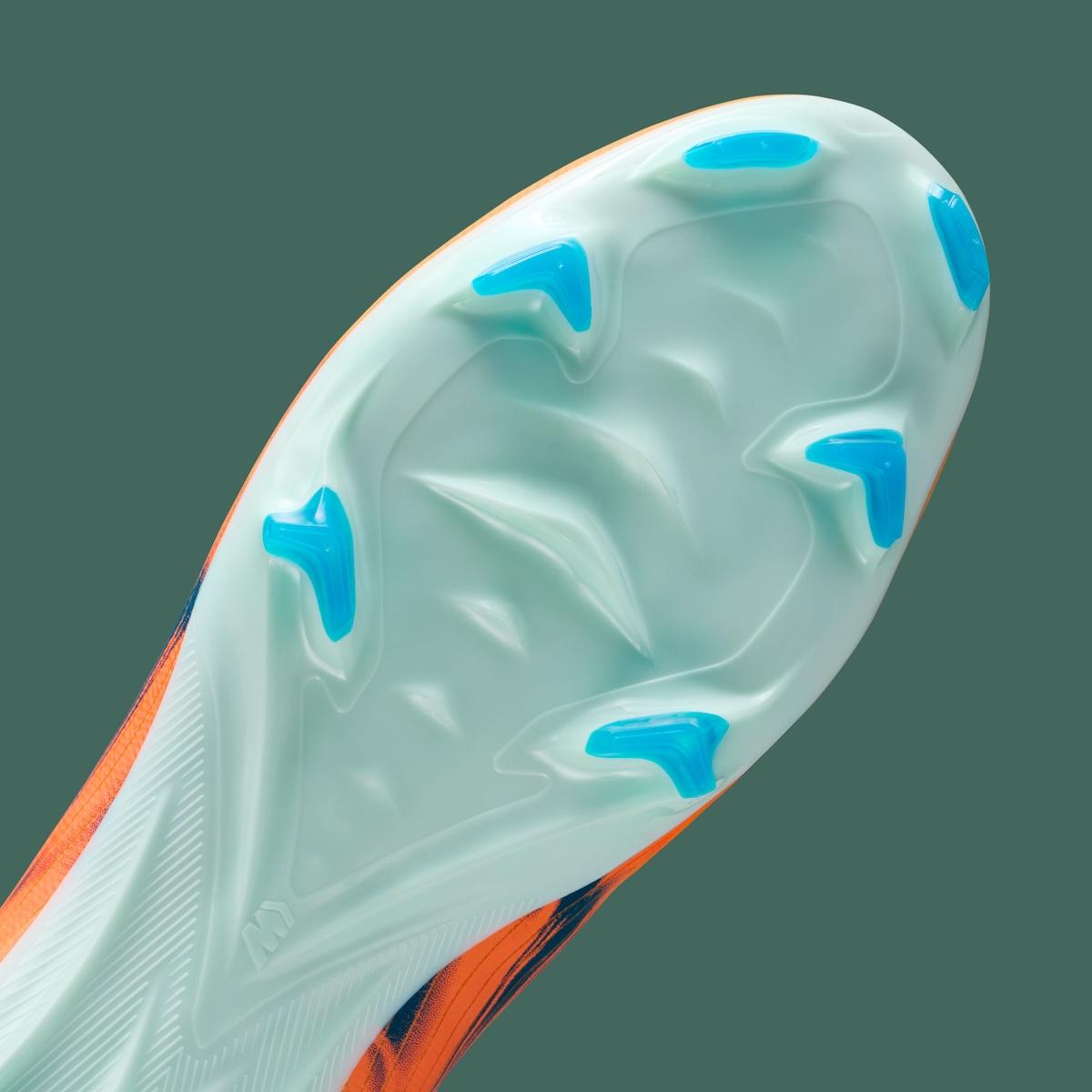 基利安-姆巴佩 x 耐克系列帶來兩款 "甜瓜色 "腕錶 Nike Mercurial, Nike - 基利安-姆巴佩 x 耐克系列帶來兩款 "甜瓜色 "腕錶