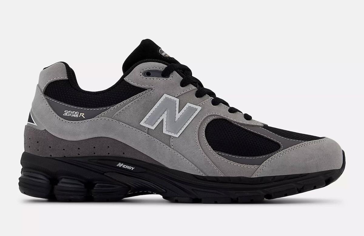 新百倫 2002R 採用米白色和黑色色調 Off-White, New Balance 2002, New Balance - 新百倫 2002R 採用米白色和黑色色調