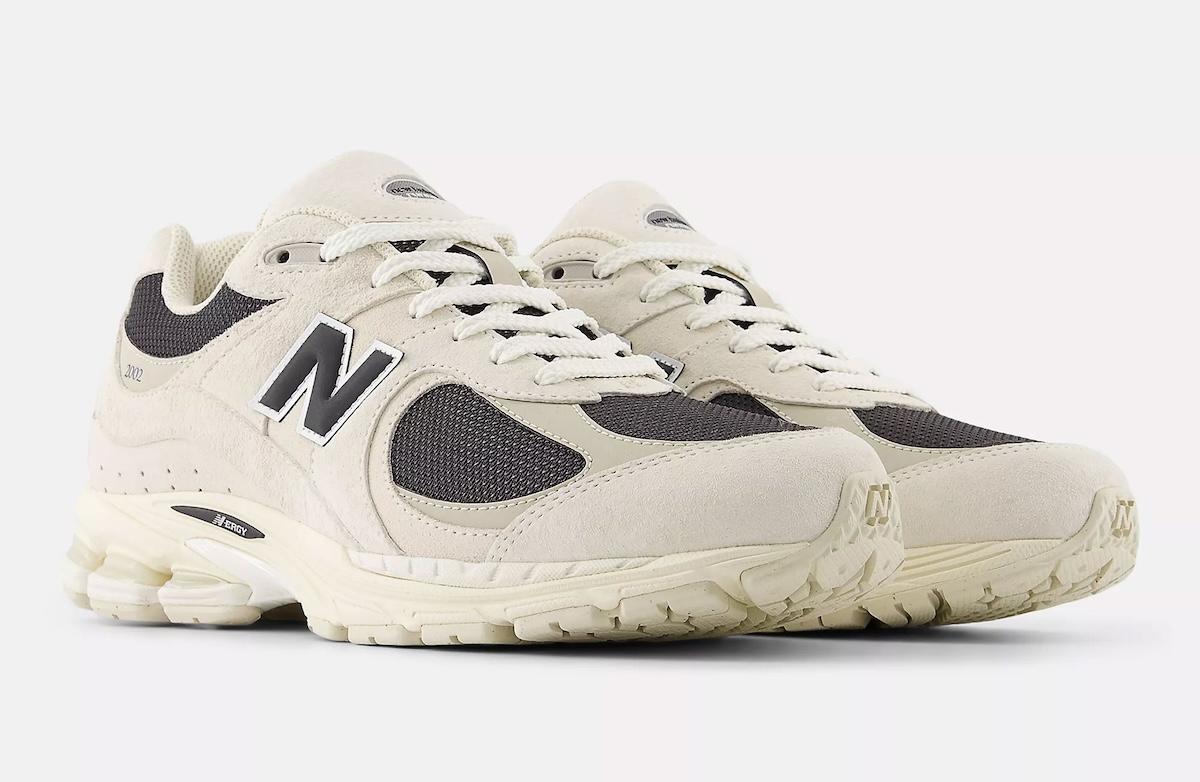 新百倫 2002R 採用米白色和黑色色調 Off-White, New Balance 2002, New Balance - 新百倫 2002R 採用米白色和黑色色調