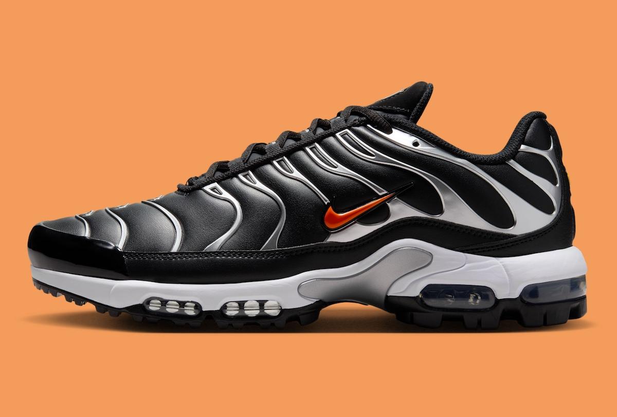 耐克 Air Max Plus 高爾夫新款 "電壓紫 "和 "黑/金屬銀 "色 Nike Golf, Nike Air Max Plus, Nike - 耐克 Air Max Plus 高爾夫新款 "電壓紫 "和 "黑/金屬銀 "色