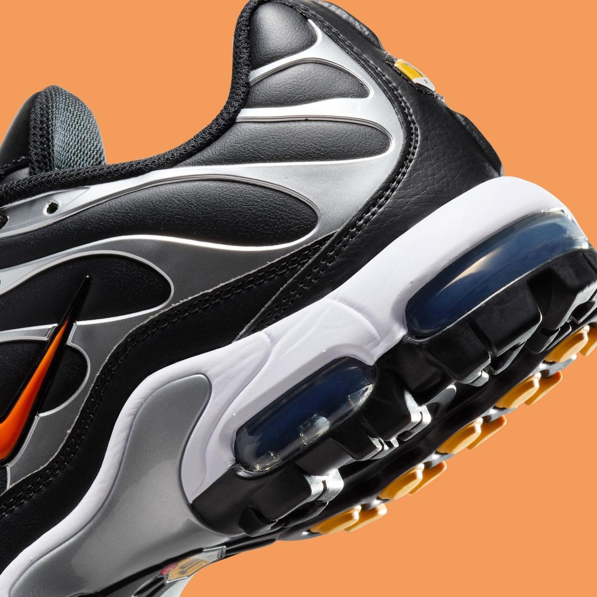 耐克 Air Max Plus 高爾夫新款 "電壓紫 "和 "黑/金屬銀 "色 Nike Golf, Nike Air Max Plus, Nike - 耐克 Air Max Plus 高爾夫新款 "電壓紫 "和 "黑/金屬銀 "色