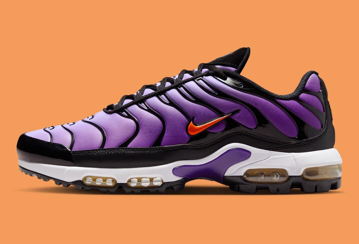 耐克 Air Max Plus 高爾夫新款 "電壓紫 "和 "黑/金屬銀 "色 Nike Golf, Nike Air Max Plus, Nike - 耐克 Air Max Plus 高爾夫新款 "電壓紫 "和 "黑/金屬銀 "色