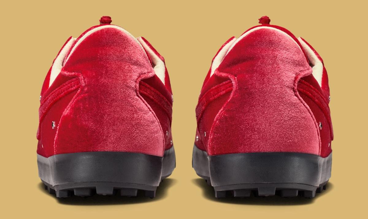 耐克 Astro Grabber "紅色天鵝絨 "配以玫瑰和星星 Nike Astro Grabber, Nike - 耐克 Astro Grabber "紅色天鵝絨 "配以玫瑰和星星