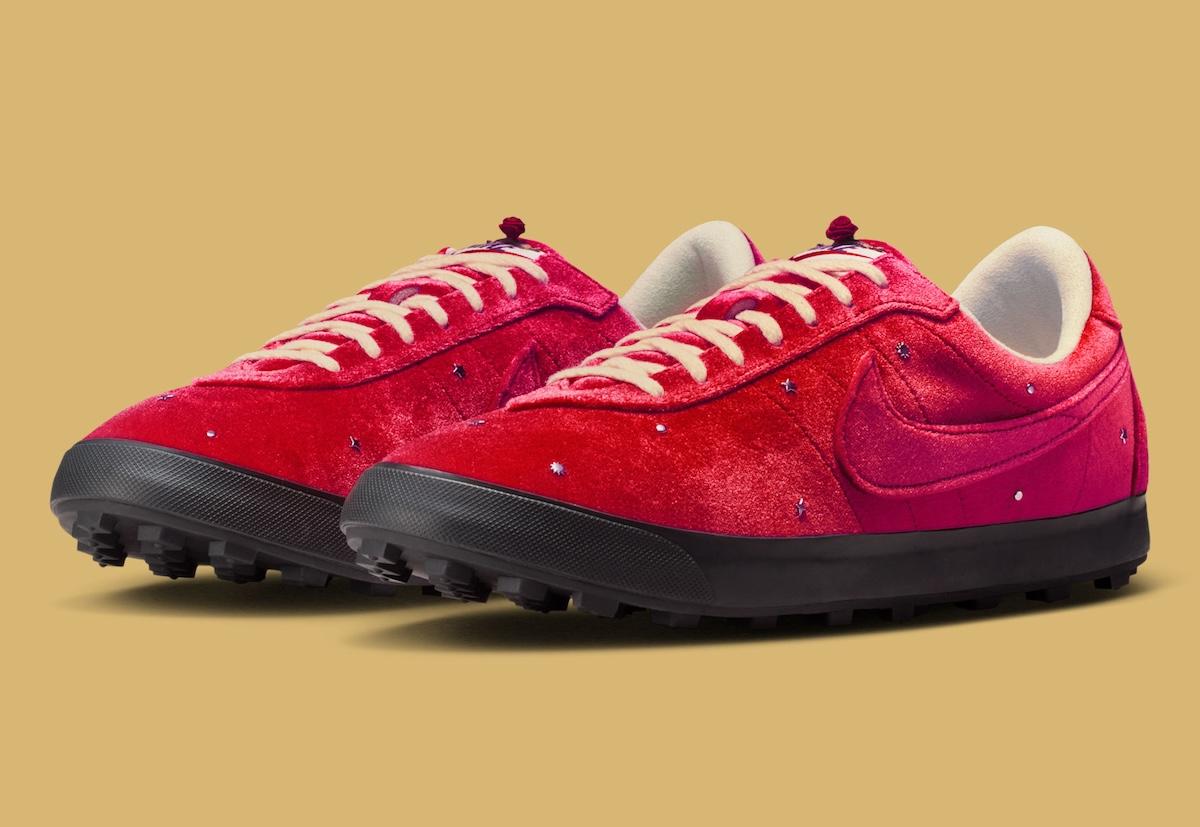 耐克 Astro Grabber "紅色天鵝絨 "配以玫瑰和星星 Nike Astro Grabber, Nike - 耐克 Astro Grabber "紅色天鵝絨 "配以玫瑰和星星
