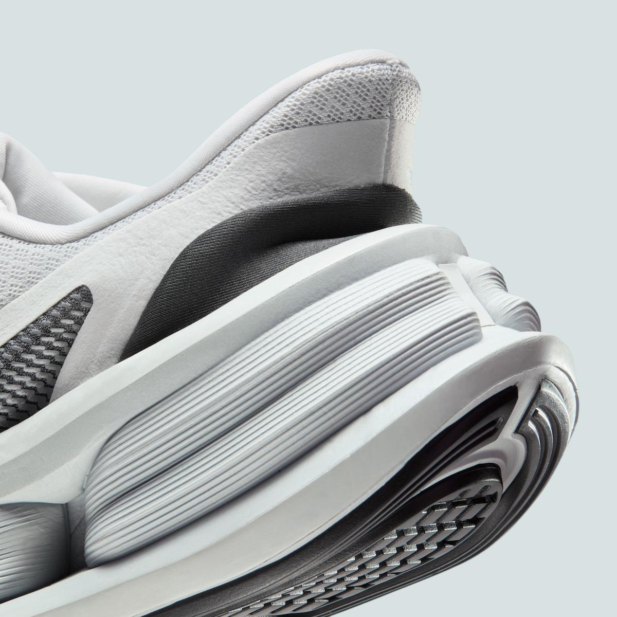 耐克舒適馳騁 2025 年秋季新品亮相,採用 EasyOn 鞋跟設計 Nike Comfort Ride, Nike - 耐克舒適馳騁 2025 年秋季新品亮相,採用 EasyOn 鞋跟設計