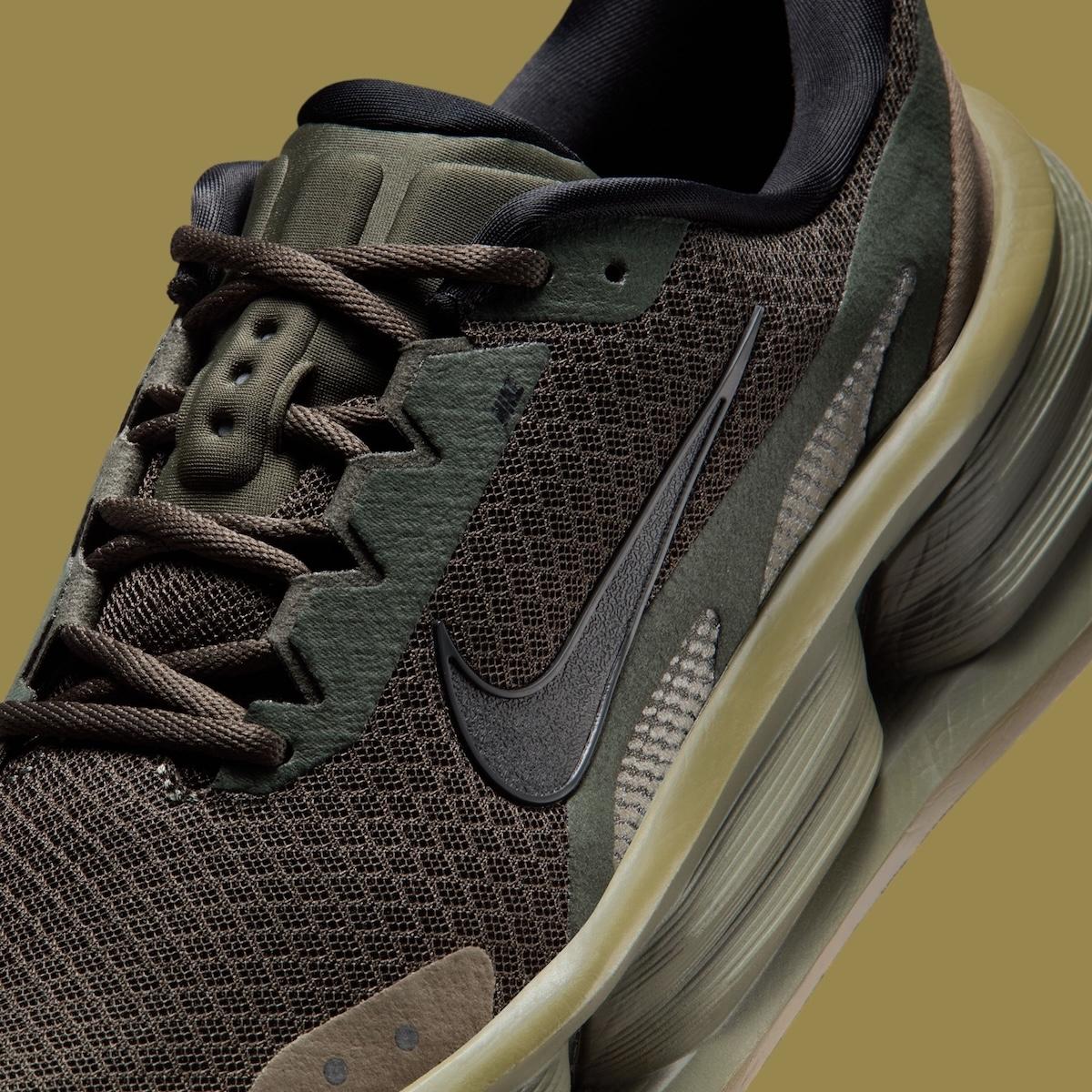 耐克舒適馳騁 2025 年秋季新品亮相,採用 EasyOn 鞋跟設計 Nike Comfort Ride, Nike - 耐克舒適馳騁 2025 年秋季新品亮相,採用 EasyOn 鞋跟設計
