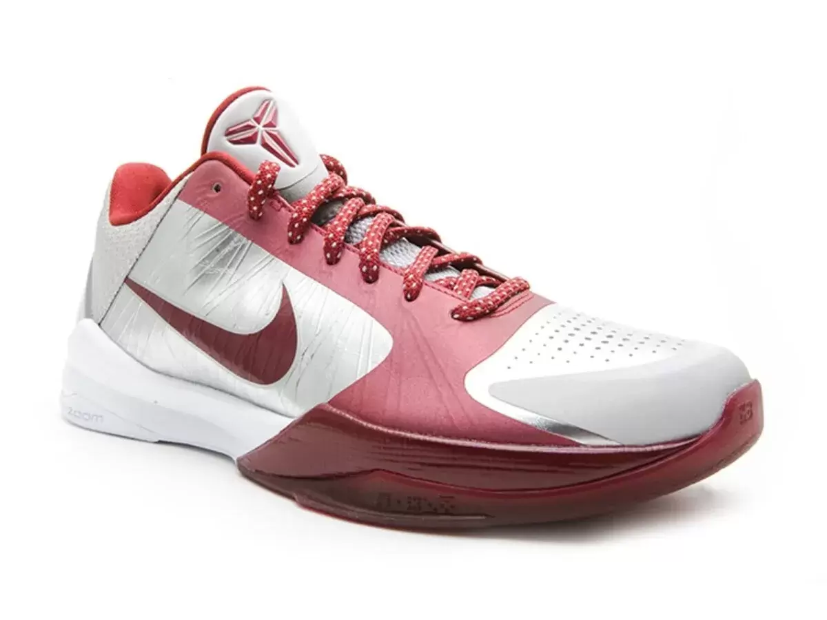 耐克科比 5 Protro "Lower Merion Aces Away" 2026 年 3 月發佈 Sneakers, Nike Kobe 5 Protro, Nike Kobe 5, Nike - 耐克科比 5 Protro "Lower Merion Aces Away" 2026 年 3 月發佈