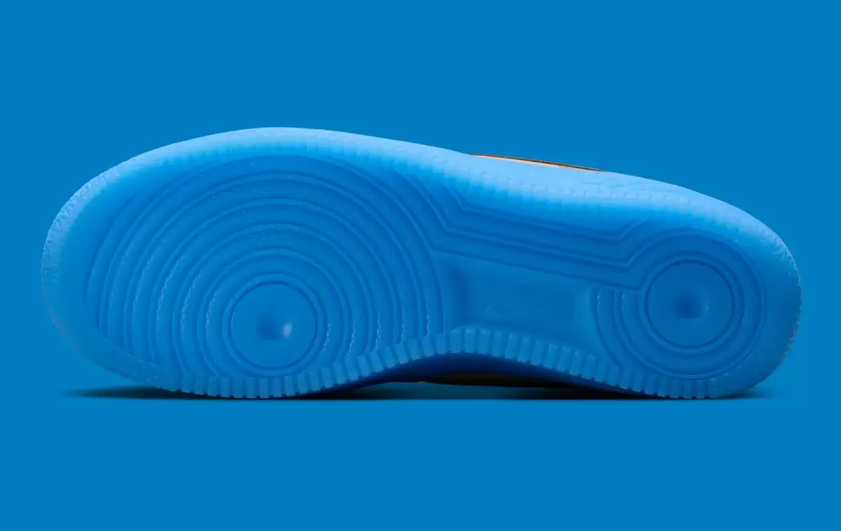 科比-布萊恩特 x 耐克 Air Force 1 Low "亞麻布 "於 2025 年 11 月發佈 Nike Air Force 1 Low, Nike Air Force 1, Kobe Bryant Shoes - 科比-布萊恩特 x 耐克 Air Force 1 Low "亞麻布 "於 2025 年 11 月發佈