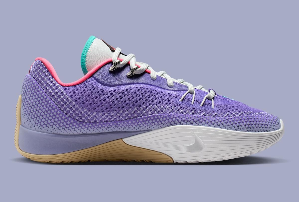 耐克 ST Flare 將推出 "小丑 "配色 Nike ST Flare, Nike - 耐克 ST Flare 將推出 "小丑 "配色