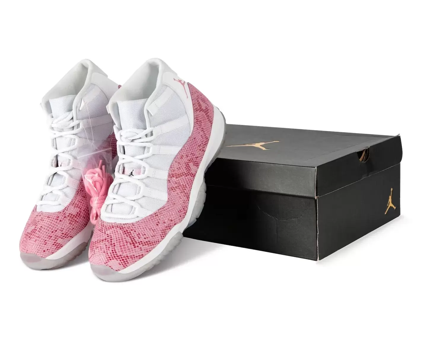 球鞋話題:OVO x Air Jordan 11 "粉色蛇皮 "樣品 OVO, Drake, Air Jordan 11 Snakeskin, Air Jordan 11, Air Jordan 1 - 球鞋話題:OVO x Air Jordan 11 "粉色蛇皮 "樣品