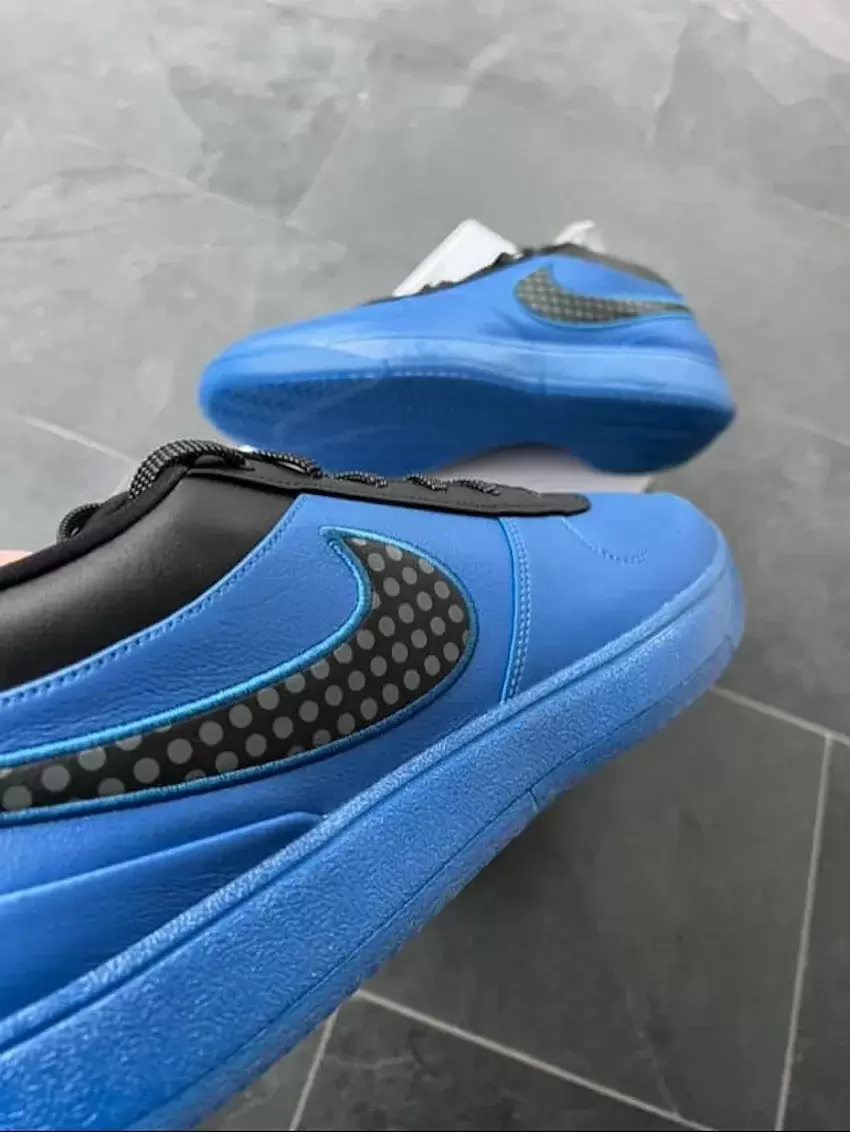 PJ Tucker 的獨家耐克圖書 1 "Foamposite" PE PJ Tucker, Nike Book 1, Nike - PJ Tucker 的獨家耐克圖書 1 "Foamposite" PE