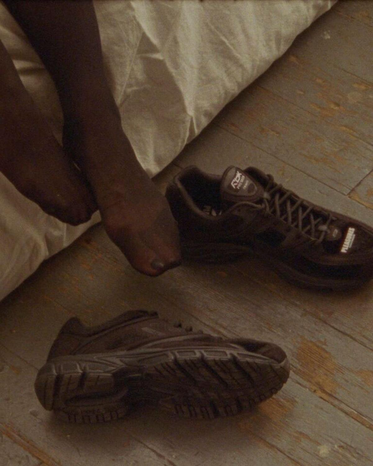 從愛到寬恕:PLEASURES x 銳步系列捕捉人類體驗 Reebok Hammer Street, Reebok, Premier, ComplexCon - 從愛到寬恕:PLEASURES x 銳步系列捕捉人類體驗