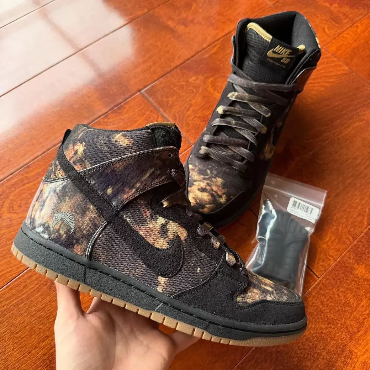2012 年未曝光的 Pushead x Nike SB Dunk High 樣品浮出水面 Pushead, Nike SB Dunk Low, Nike SB Dunk High, Nike - 2012 年未曝光的 Pushead x Nike SB Dunk High 樣品浮出水面