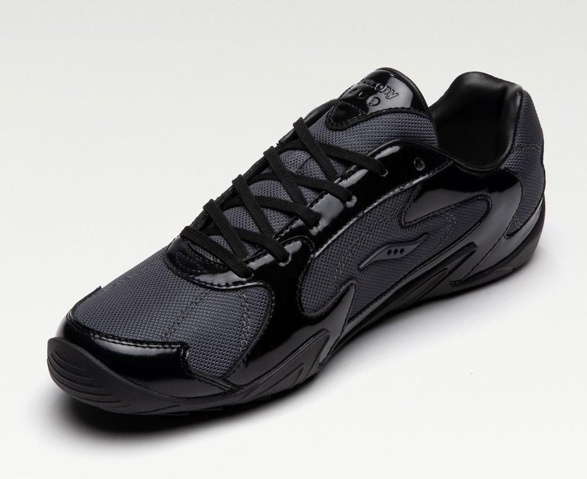 索康尼 SILO Momentum S 目前有三種配色可供選擇 Saucony - 索康尼 SILO Momentum S 目前有三種配色可供選擇