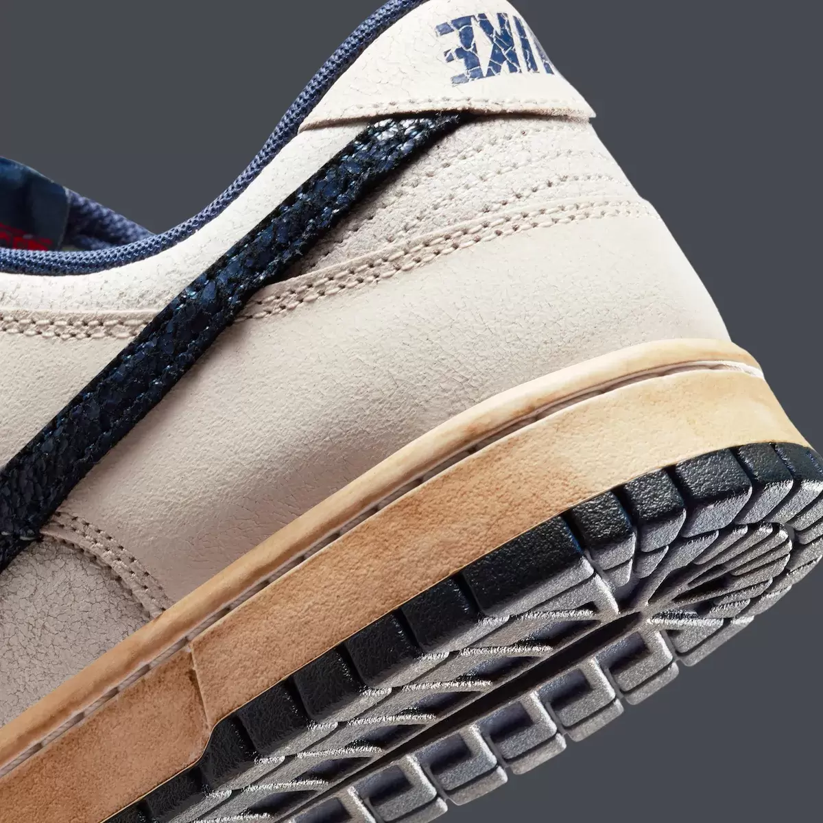 怪奇物語》x 耐克 Dunk Low 2025 年假日發佈 Stranger Things, Nike Dunk Low, Nike - 怪奇物語》x 耐克 Dunk Low 2025 年假日發佈