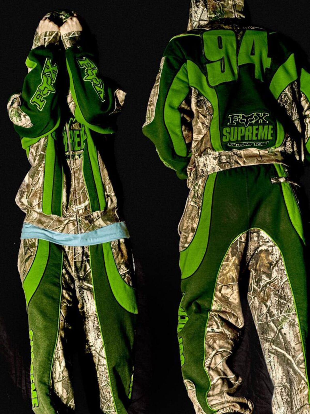 Supreme 和 Fox Racing 聯合推出 2025 秋冬系列,向 DMX 的傳奇致敬 Supreme - Supreme 和 Fox Racing 聯合推出 2025 秋冬系列,向 DMX 的傳奇致敬