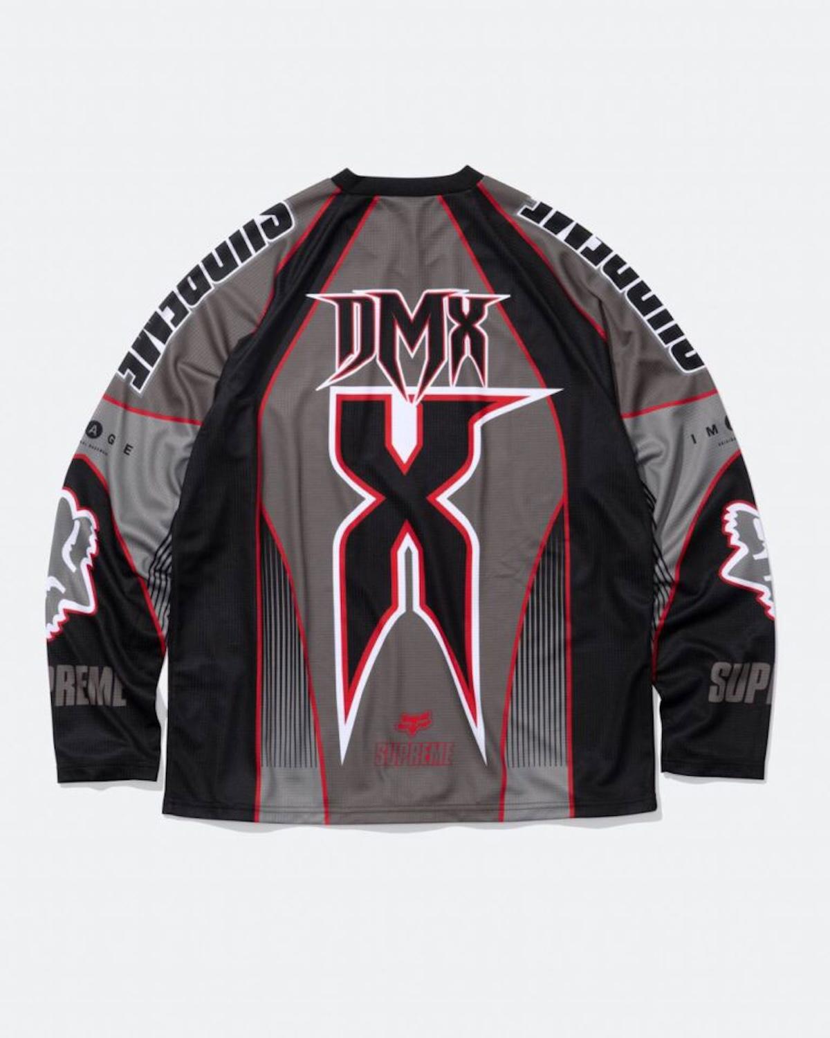 Supreme 和 Fox Racing 聯合推出 2025 秋冬系列,向 DMX 的傳奇致敬 Supreme - Supreme 和 Fox Racing 聯合推出 2025 秋冬系列,向 DMX 的傳奇致敬