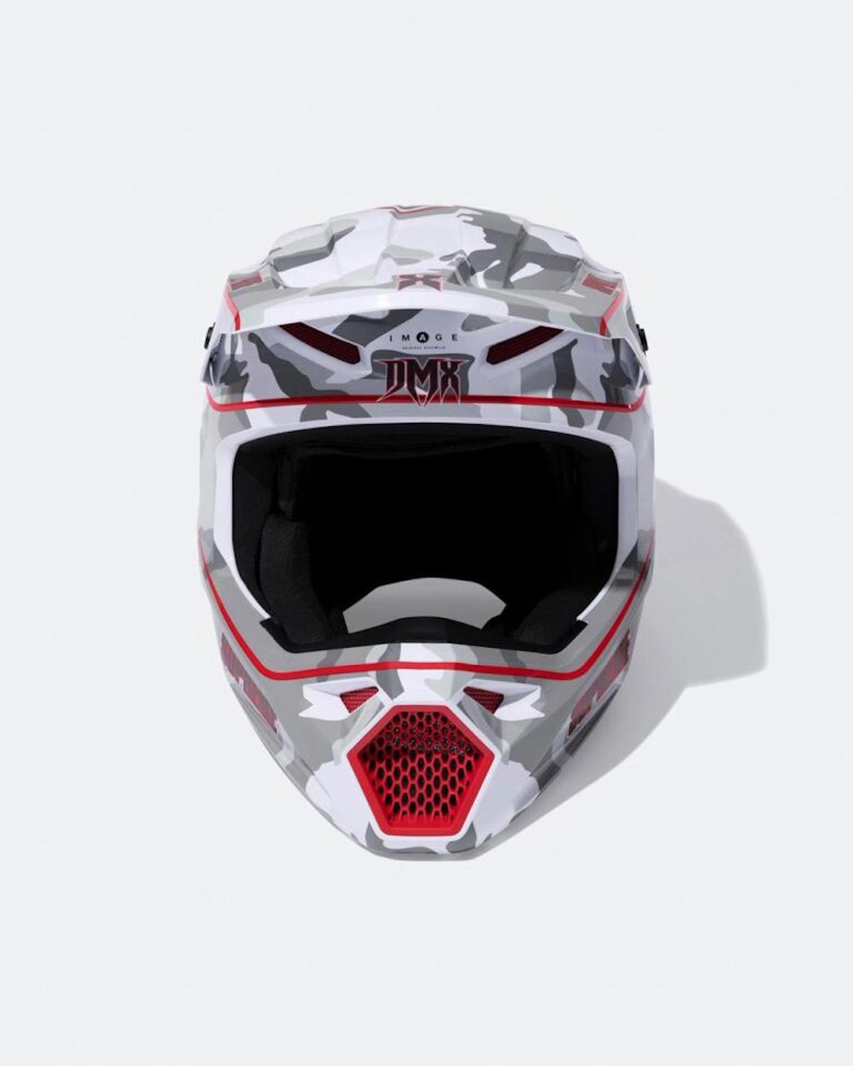 Supreme 和 Fox Racing 聯合推出 2025 秋冬系列,向 DMX 的傳奇致敬 Supreme - Supreme 和 Fox Racing 聯合推出 2025 秋冬系列,向 DMX 的傳奇致敬