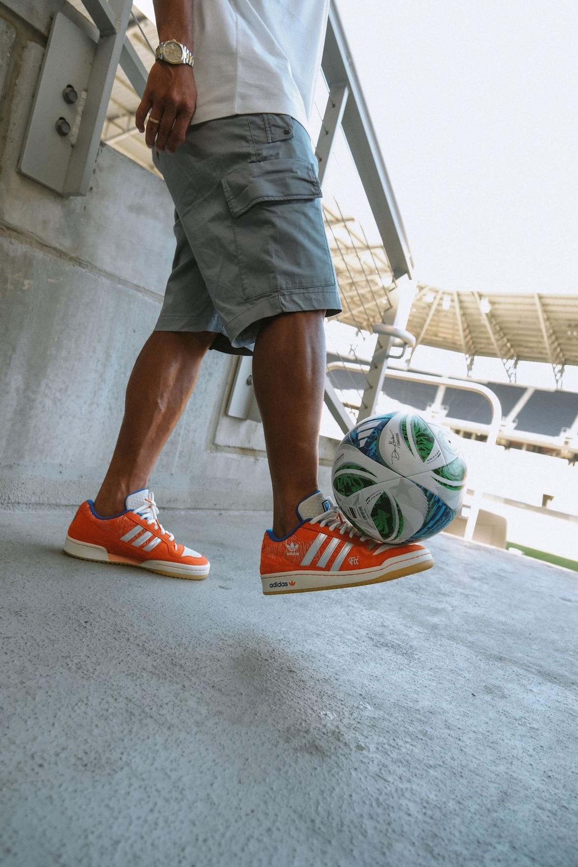 Unheardof x FC Cincinnati x adidas Forum Low 為贏得 2023 年支持者盾牌而致敬 adidas Forum Lo, adidas - Unheardof x FC Cincinnati x adidas Forum Low 為贏得 2023 年支持者盾牌而致敬
