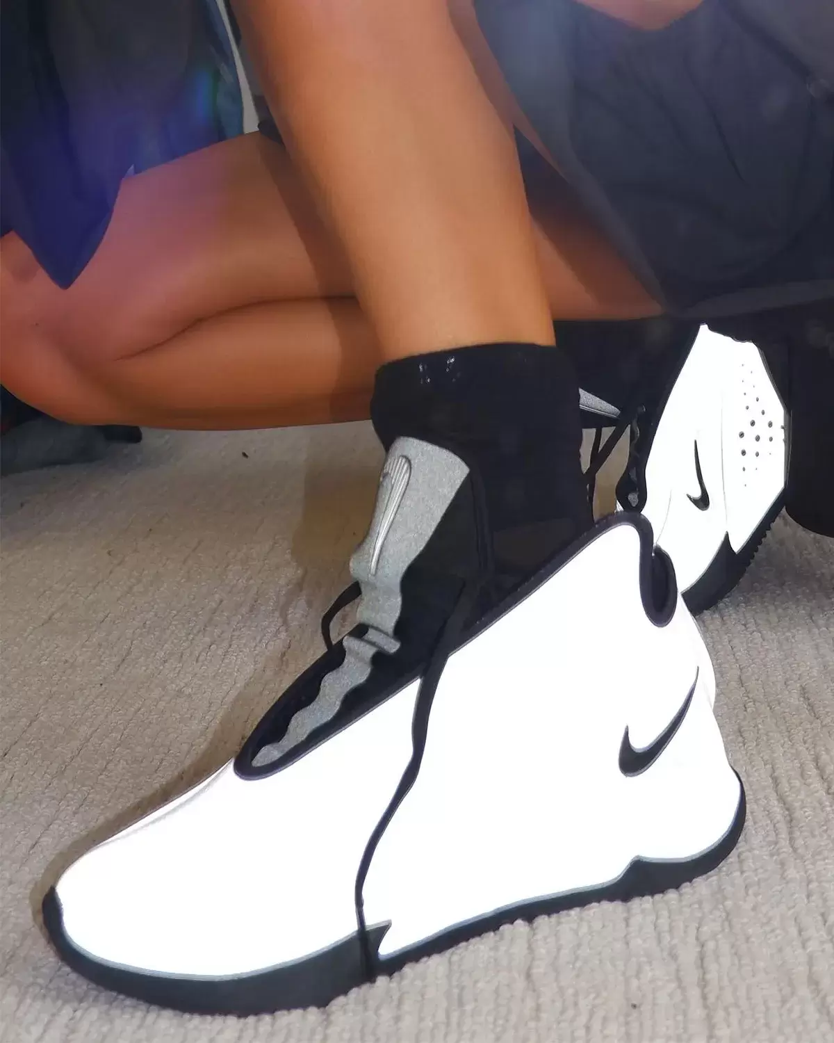 耐克 GT Future "金屬銀 "於 2025 年 12 月發佈 Veneda Carter, Nike GT Future, Nike - 耐克 GT Future "金屬銀 "於 2025 年 12 月發佈