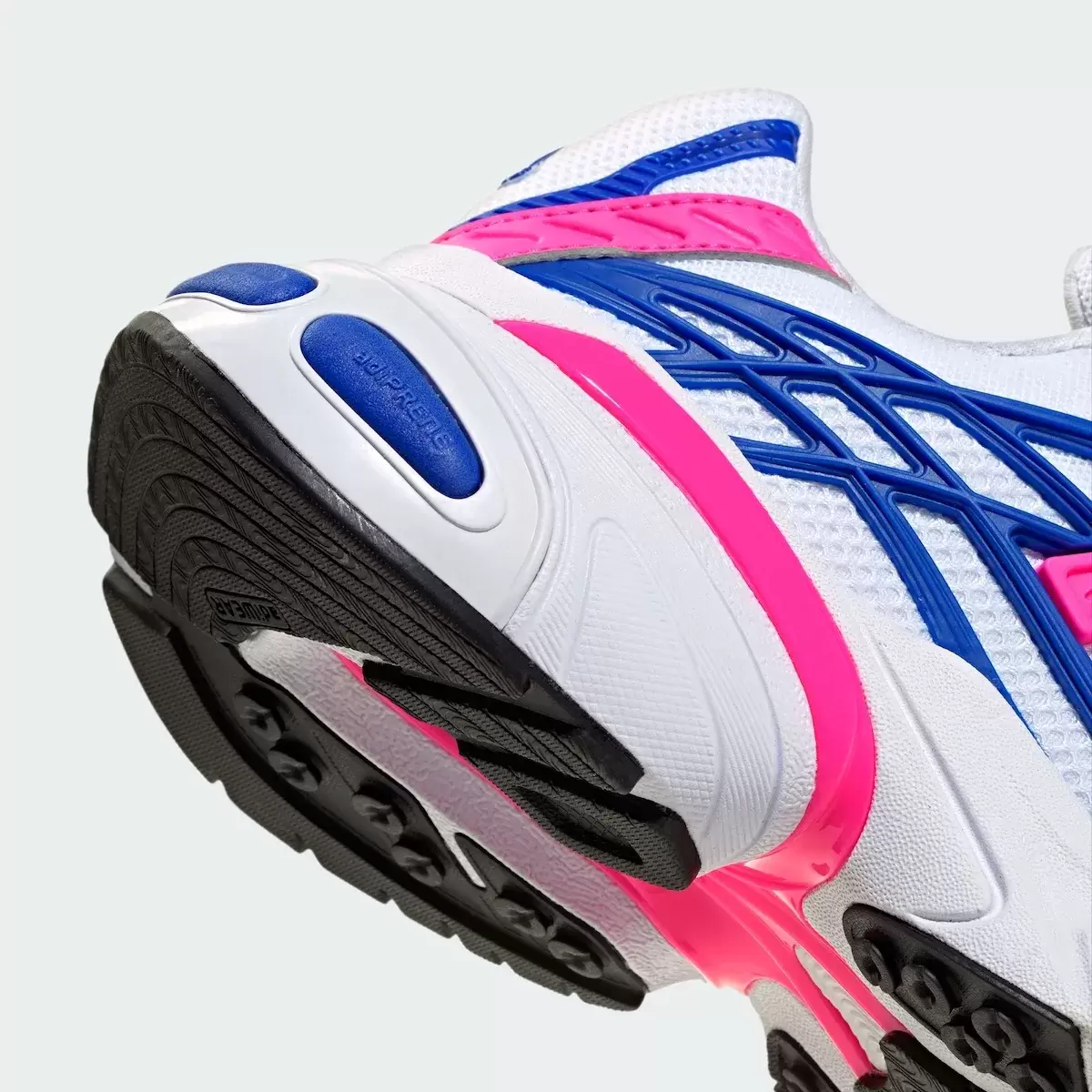 Pharrell Williams, adidas Adistar XLG 2.0, adidas - 阿迪達斯 Adistar XLG 2.0 混搭白色、粉紅色和藍色