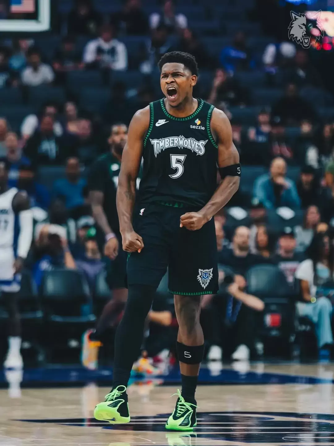 Anthony Edwards, adidas Anthony Edwards 2, adidas AE 2, adidas - 阿迪達斯安東尼-愛德華茲 2 "炫光 "2026 年 4 月發佈