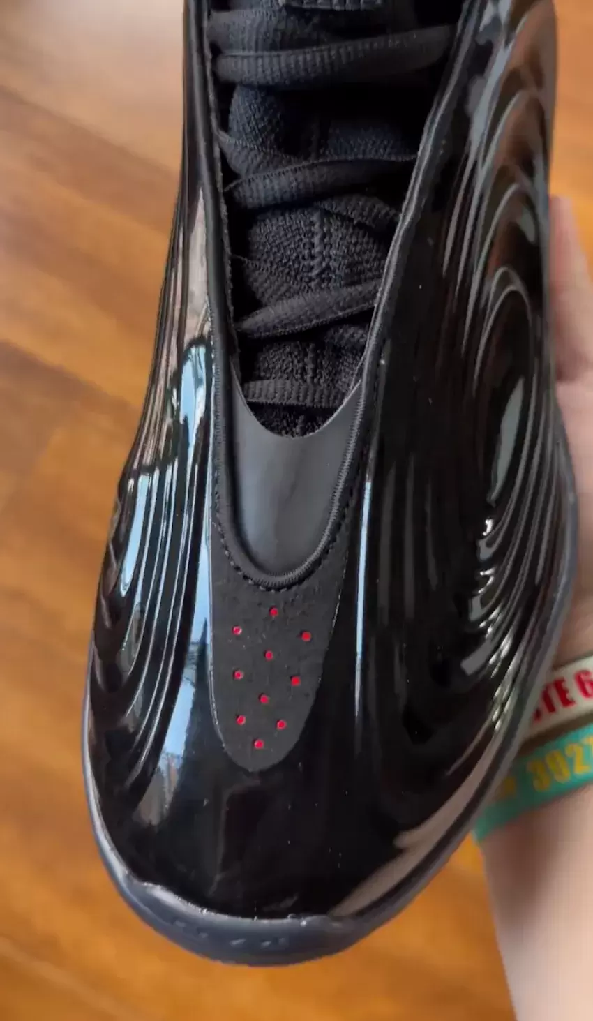 阿迪達斯哈登 Vol.10 "Hellcat" 2026 年 1 月發佈 adidas Harden 10, adidas - 阿迪達斯哈登 Vol.10 "Hellcat" 2026 年 1 月發佈