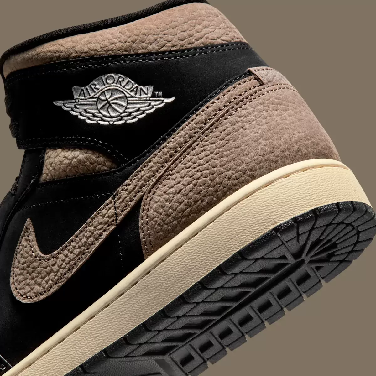 Air Jordan 1 Mid, Air Jordan 1, Air Jordan - Air Jordan 1 Mid "黑色/橄欖灰 "延續中性風潮