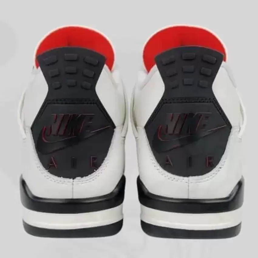Flight Club, Air Jordan 4, Air Jordan - Air Jordan 4 "Flight Club" 2026 年 2 月發佈