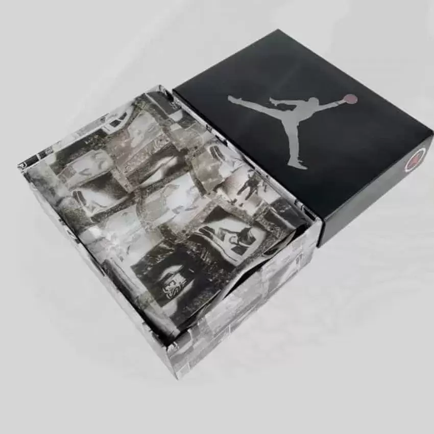 Flight Club, Air Jordan 4, Air Jordan - Air Jordan 4 "Flight Club" 2026 年 2 月發佈