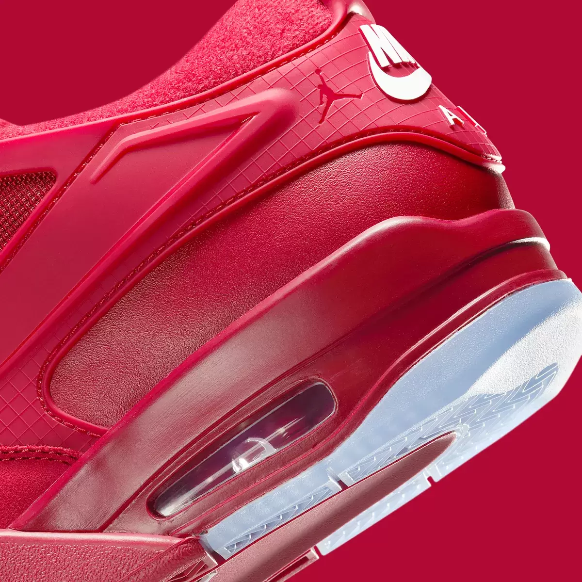 Air Jordan 4 RM, Air Jordan 4, Air Jordan - Air Jordan 4 RM "校服紅 "現已上市（2025 年 11 月）