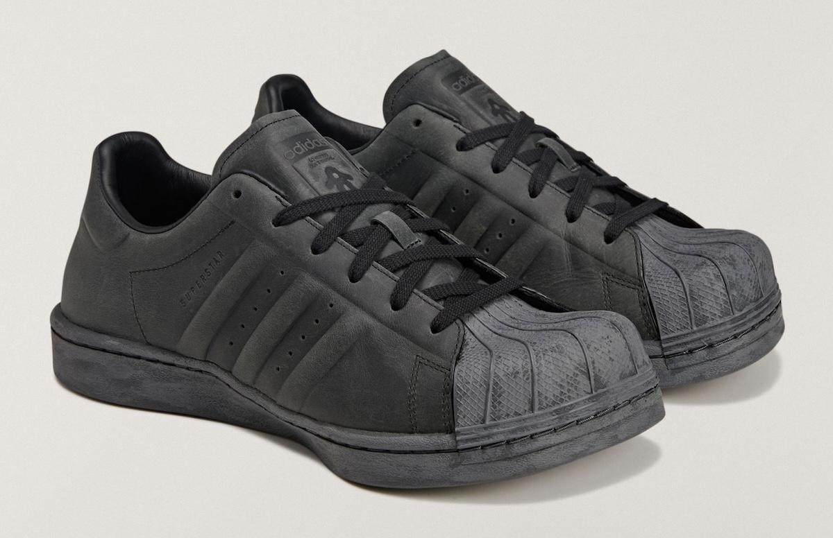 adidas superstar, adidas Megaride, adidas - AVAVAV x adidas Holiday 2025 重新演繹 Superstar 和 Megaride