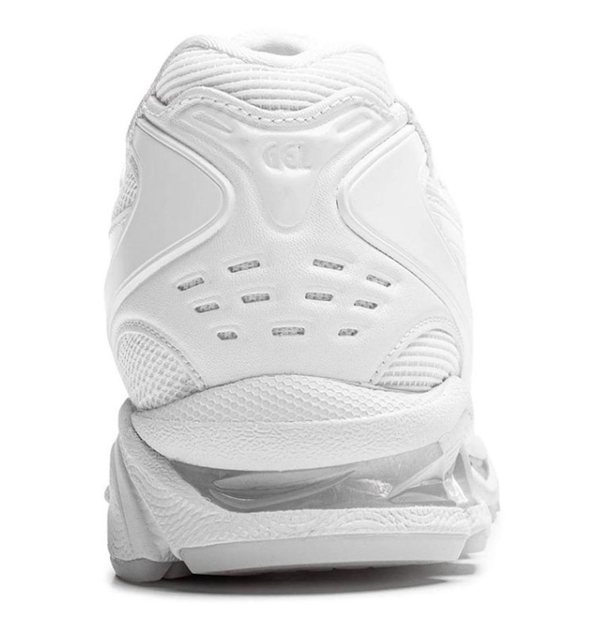 Comme des Garçons 外套 x ASICS GEL-Kayano 14 售價 595 美元 Comme des Garcons, Asics Gel Kayano, asics - Comme des Garçons 外套 x ASICS GEL-Kayano 14 售價 595 美元