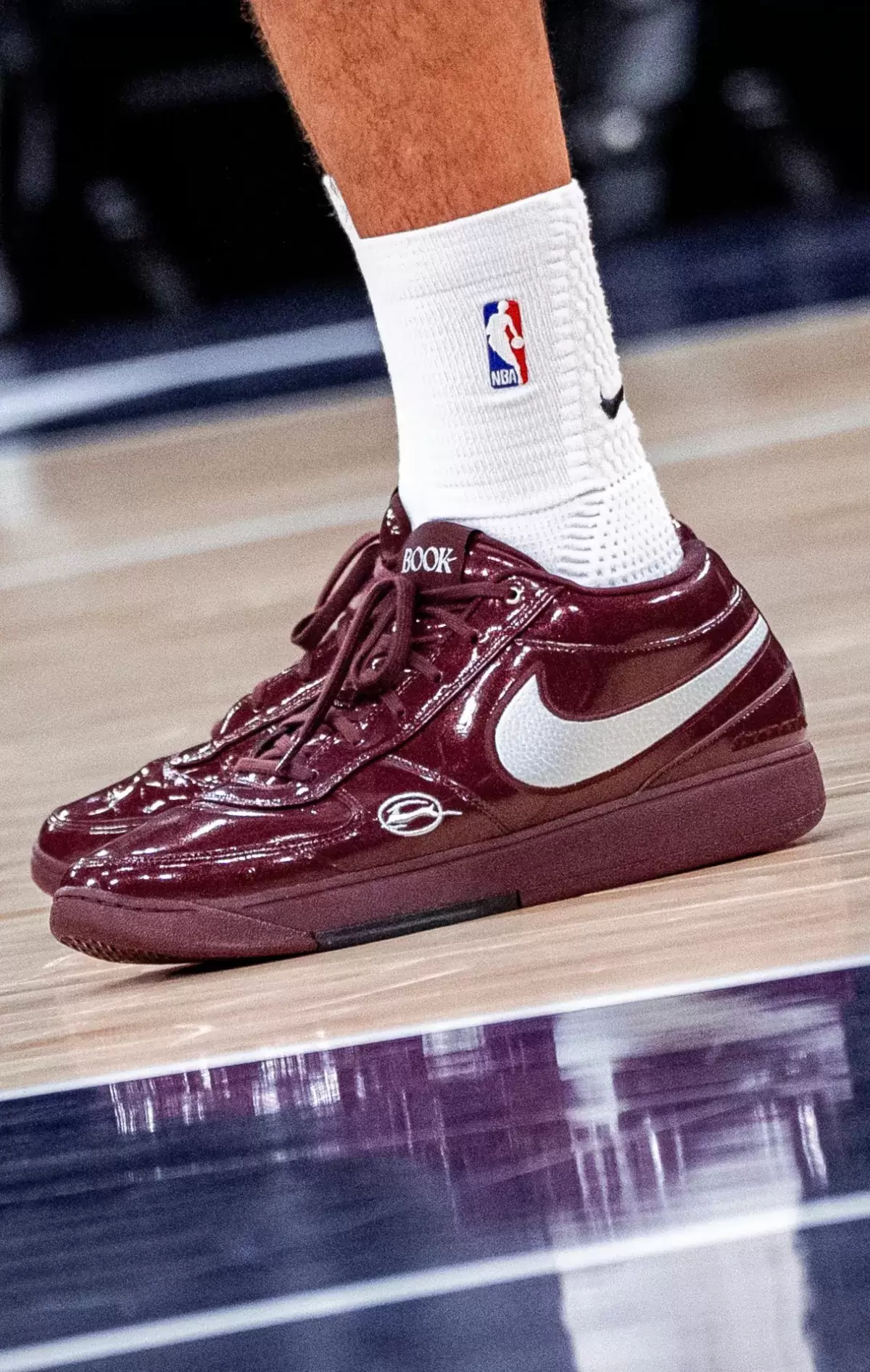 Nike Book 1, Nike - 德文-布克首次亮相耐克 Book 1 "Impala"，靈感源自他的經典雪佛蘭車