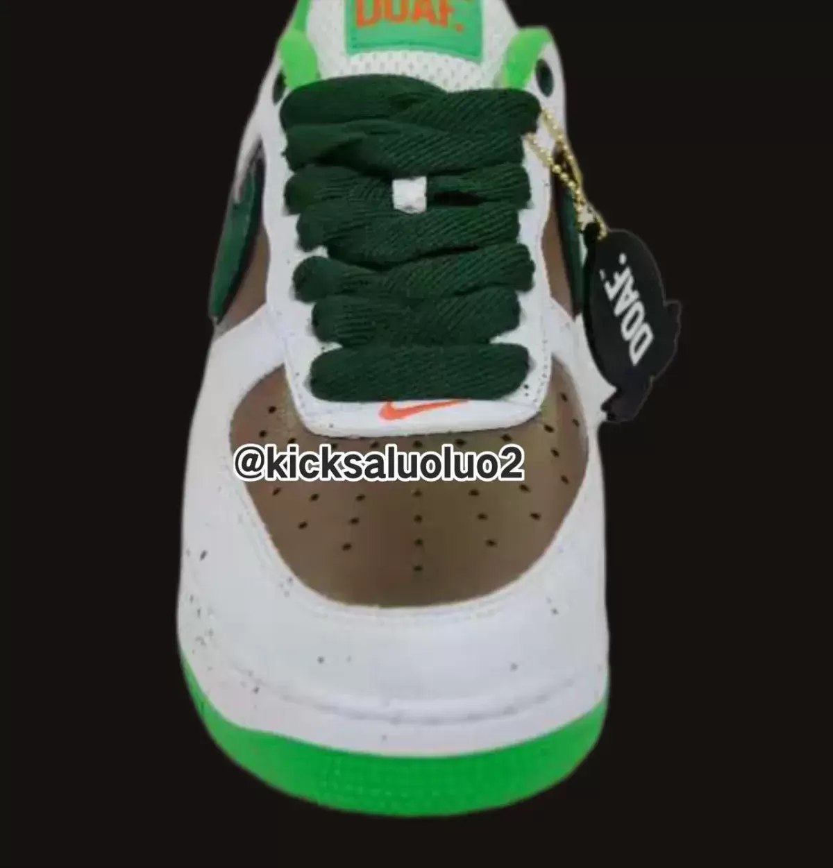 Oregon Ducks, Nike Air Force 1 Low, Nike Air Force 1 - 第一印象：Division Street x Nike Air Force 1 Low "Ducks of a Feather" (羽毛鴨)