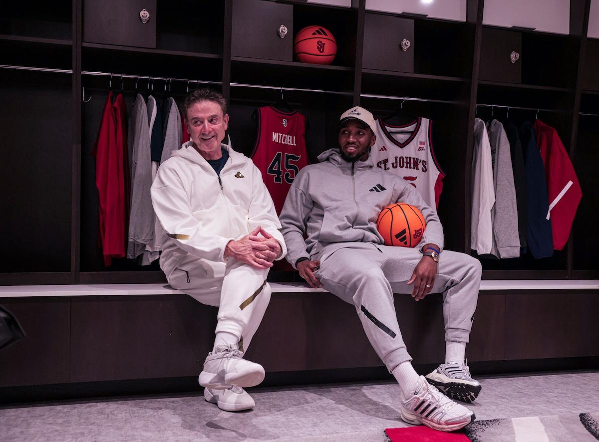 多諾萬-米切爾帶着獨家阿迪達斯 DON Issue 7 PE 登上聖約翰球場 Donovan Mitchell, adidas Don Issue 7, adidas - 多諾萬-米切爾帶着獨家阿迪達斯 DON Issue 7 PE 登上聖約翰球場