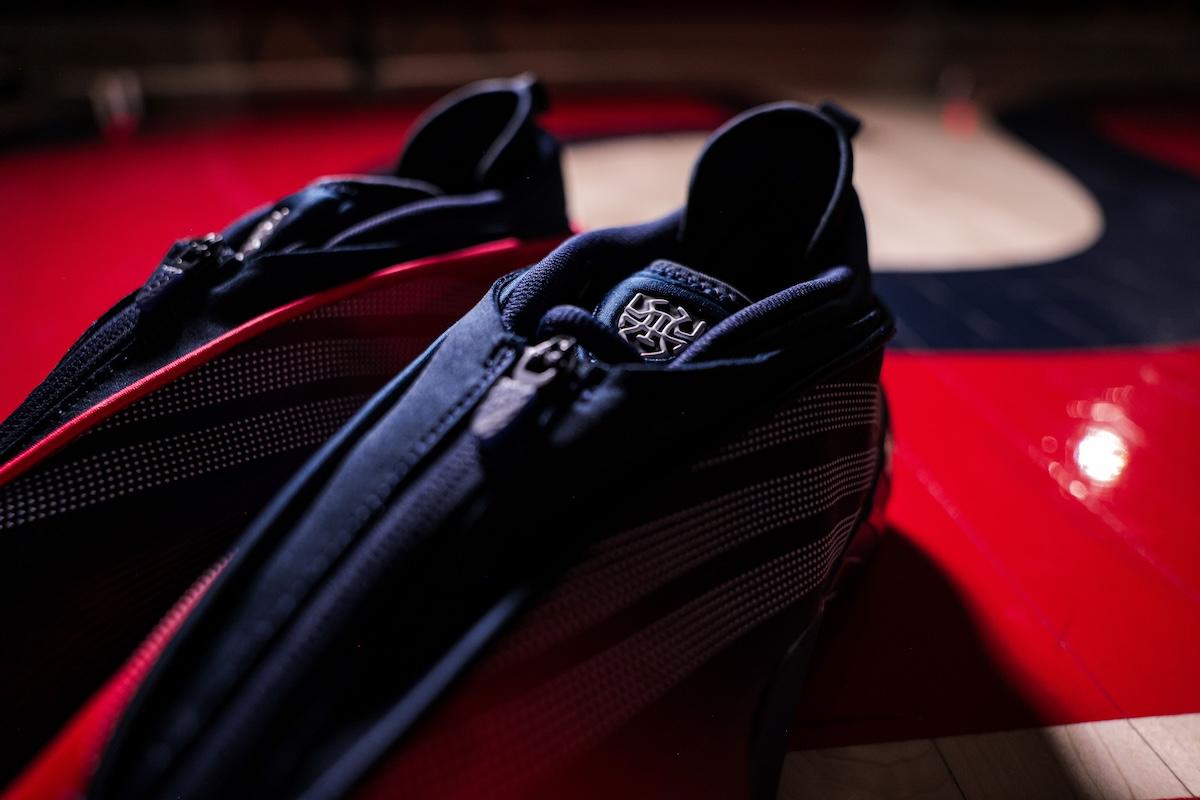 多諾萬-米切爾帶着獨家阿迪達斯 DON Issue 7 PE 登上聖約翰球場 Donovan Mitchell, adidas Don Issue 7, adidas - 多諾萬-米切爾帶着獨家阿迪達斯 DON Issue 7 PE 登上聖約翰球場