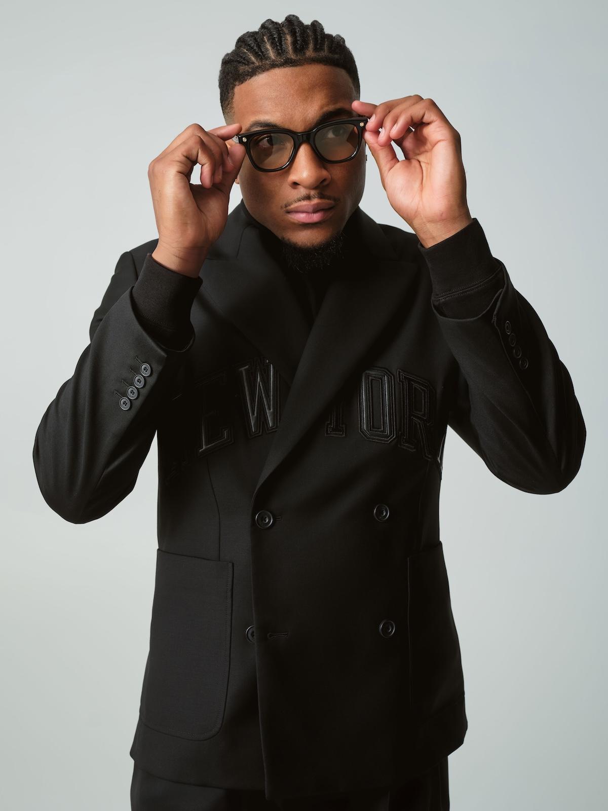 Kith x 紐約尼克斯隊 2025 系列向羅尼-菲格的遺產致敬 Ronnie Fieg, KITH, Clarks - Kith x 紐約尼克斯隊 2025 系列向羅尼-菲格的遺產致敬