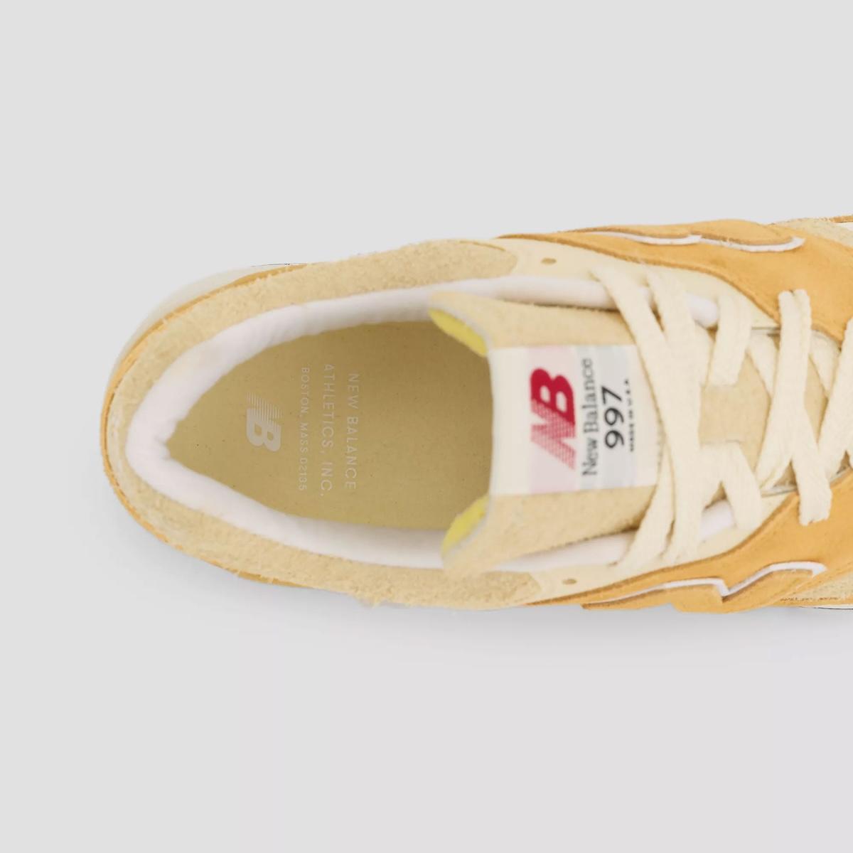 新百倫 997 "杏干 "是當季必備之選 New Balance 997, New Balance - 新百倫 997 "杏干 "是當季必備之選