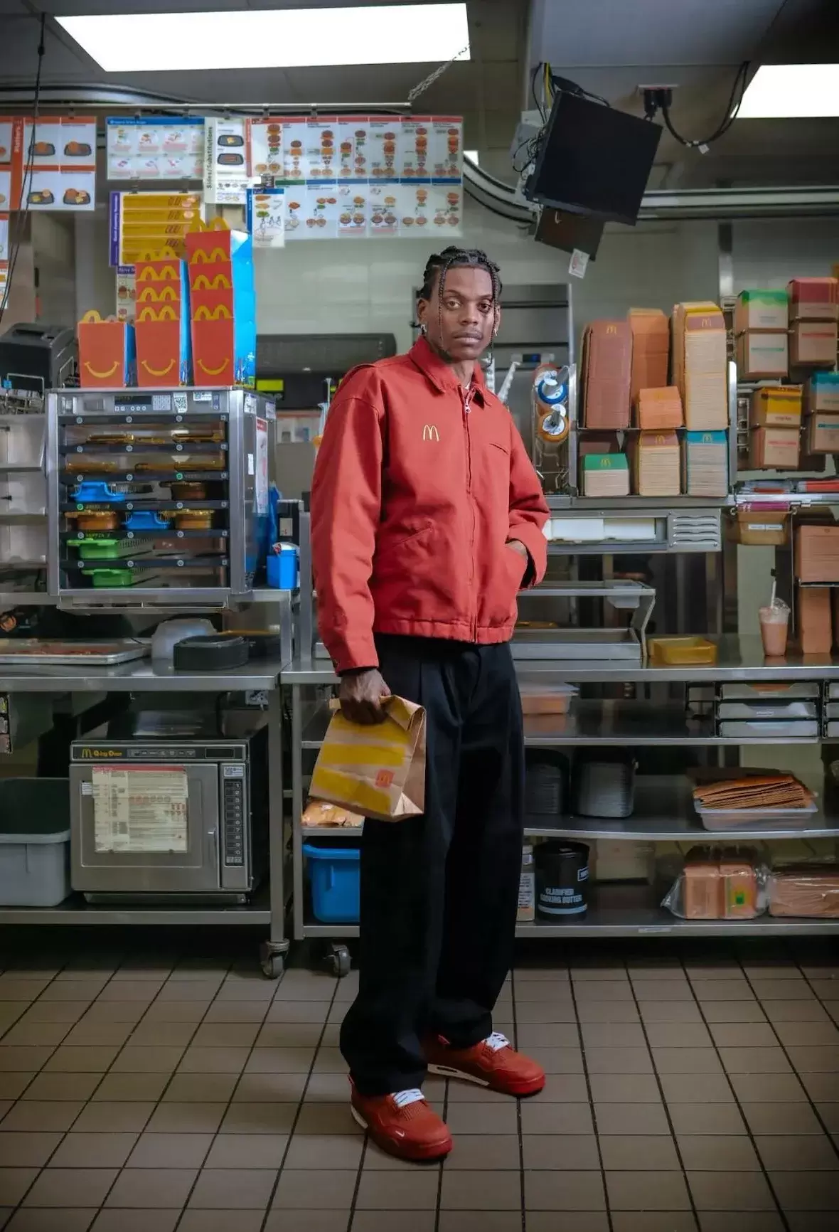 Nigel Sylvester x Air Jordan 1, Nigel Sylvester, Jordan Brand, Air Jordan - 奈傑爾-希爾維斯特 x 麥當勞 "本月最佳員工 "系列於 2025 年 12 月發佈