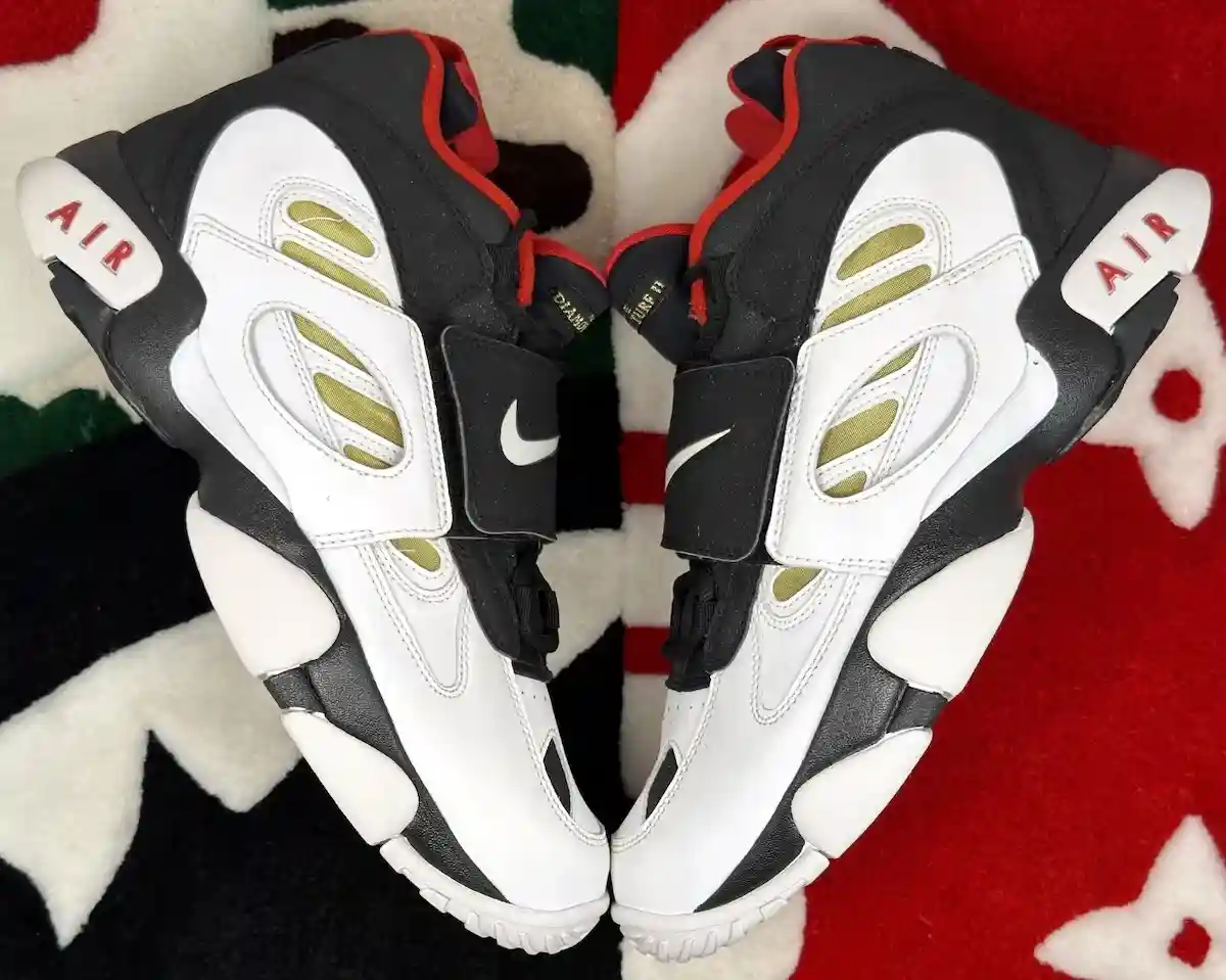 耐克 Air Diamond Turf 2"49人隊 "2026年秋季回歸 Nike Air Diamond Turf 2, Nike Air Diamond Turf, Nike, Deion Sanders - 耐克 Air Diamond Turf 2"49人隊 "2026年秋季回歸