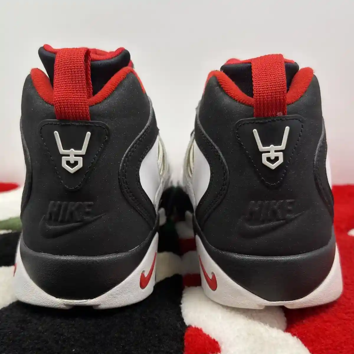 耐克 Air Diamond Turf 2"49人隊 "2026年秋季回歸 Nike Air Diamond Turf 2, Nike Air Diamond Turf, Nike, Deion Sanders - 耐克 Air Diamond Turf 2"49人隊 "2026年秋季回歸