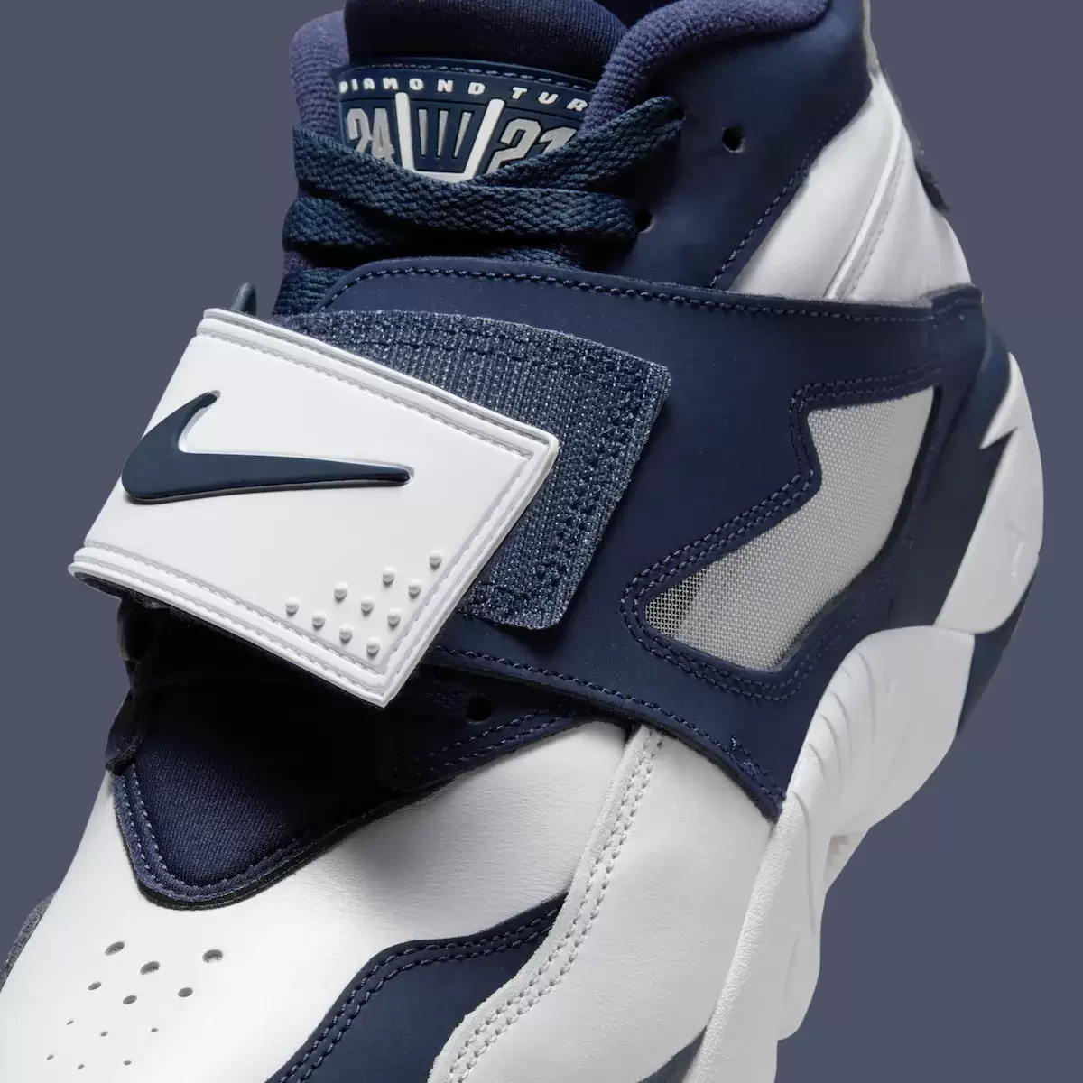 Nike Air Diamond Turf, Nike, Deion Sanders - 耐克 Air Diamond Turf "牛仔 "12 月 5 日發佈
