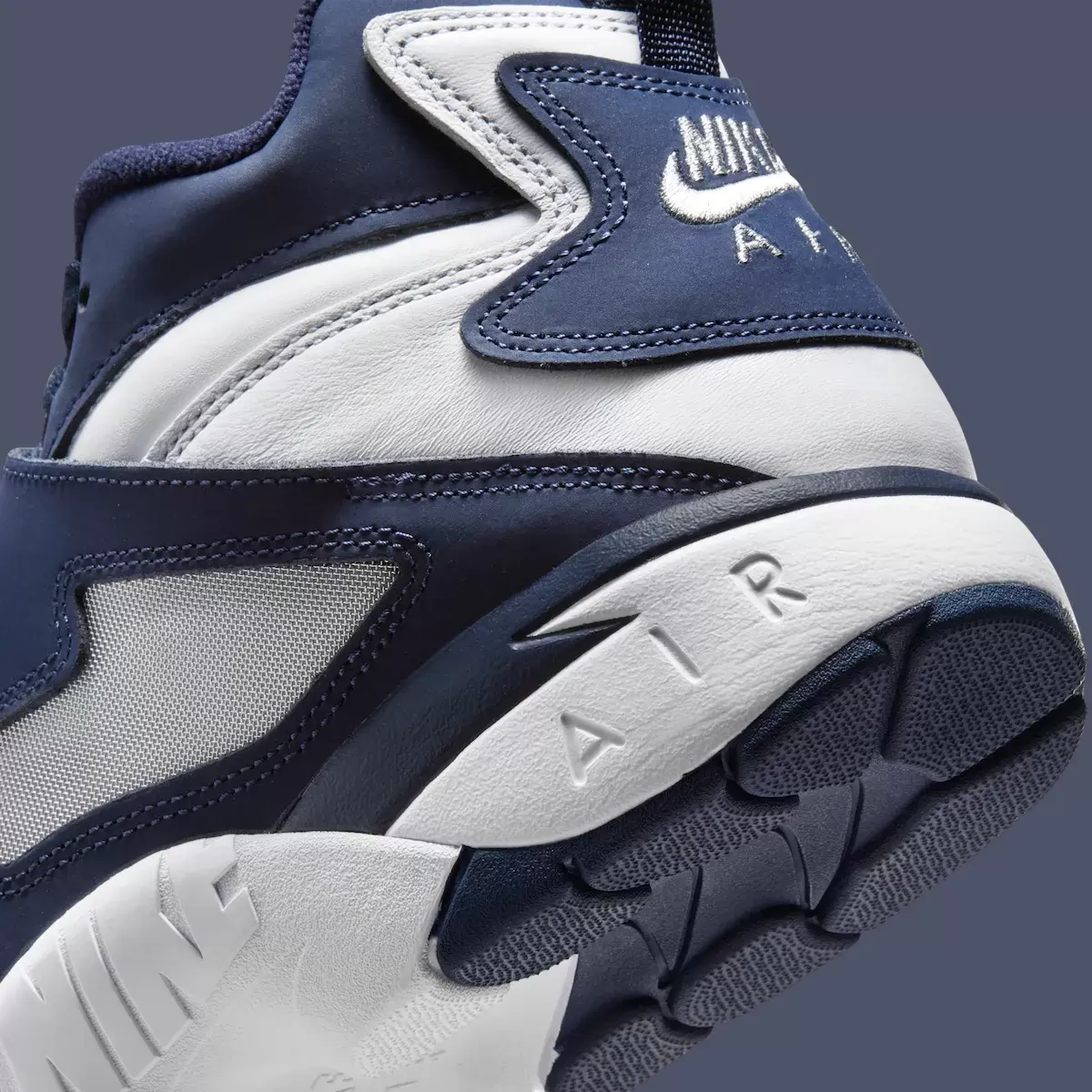 Nike Air Diamond Turf, Nike, Deion Sanders - 耐克 Air Diamond Turf "牛仔 "12 月 5 日發佈