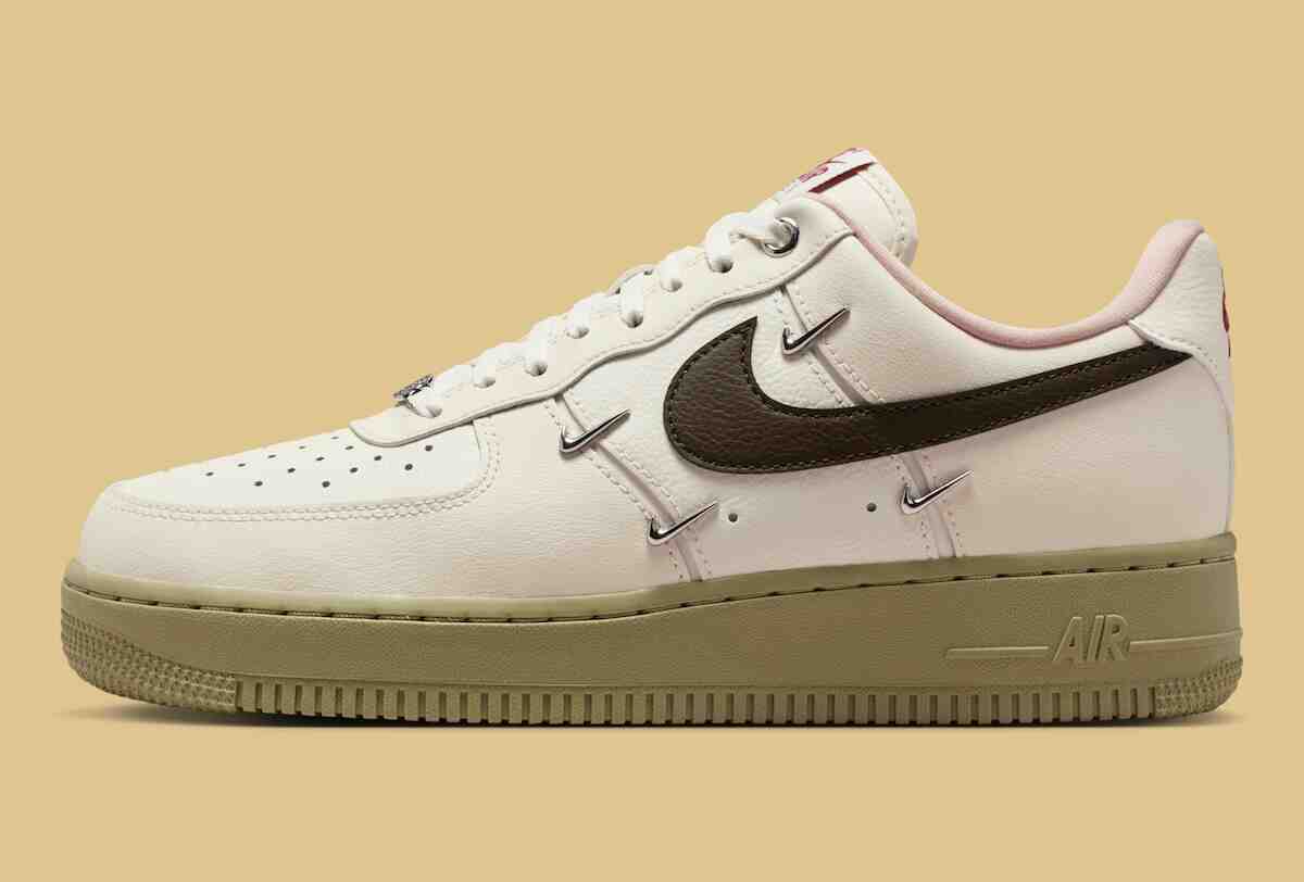 Nike Air Force 1 Low, Nike Air Force 1, Nike - 耐克 Air Force 1 Low LX "軟珍珠色/中性橄欖色 "延續迷你 Swoosh 趨勢