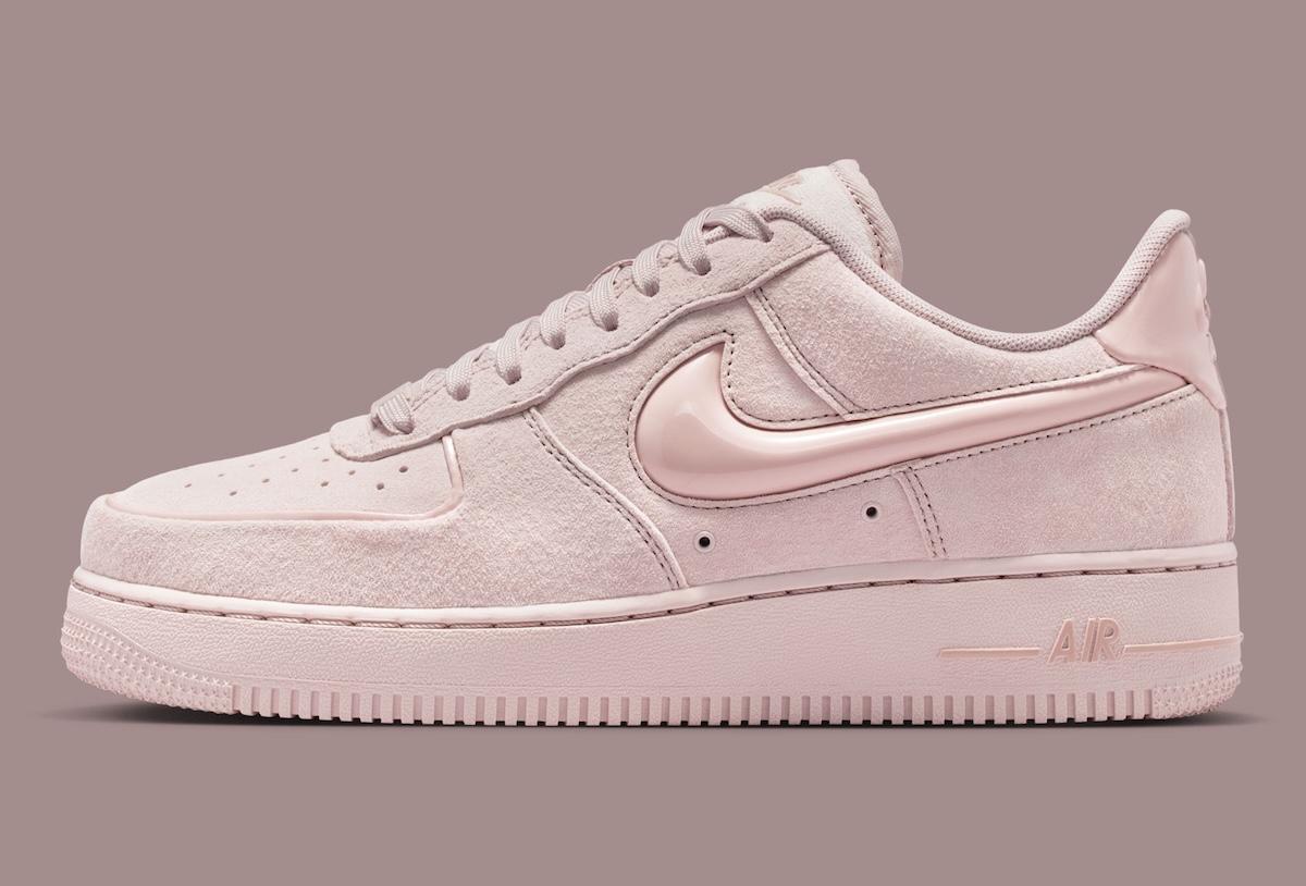 Nike Air Force 1 Low, Nike Air Force 1, Nike - 耐克 Air Force 1 Low 採用單色 "顆粒粉 "配色