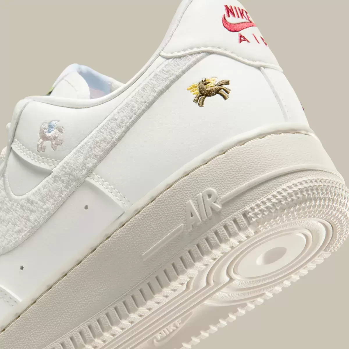 耐克 Air Force 1 Low "飛馬套裝 "包含神話細節 Nike Air Force 1 Low, Nike Air Force 1, Nike - 耐克 Air Force 1 Low "飛馬套裝 "包含神話細節