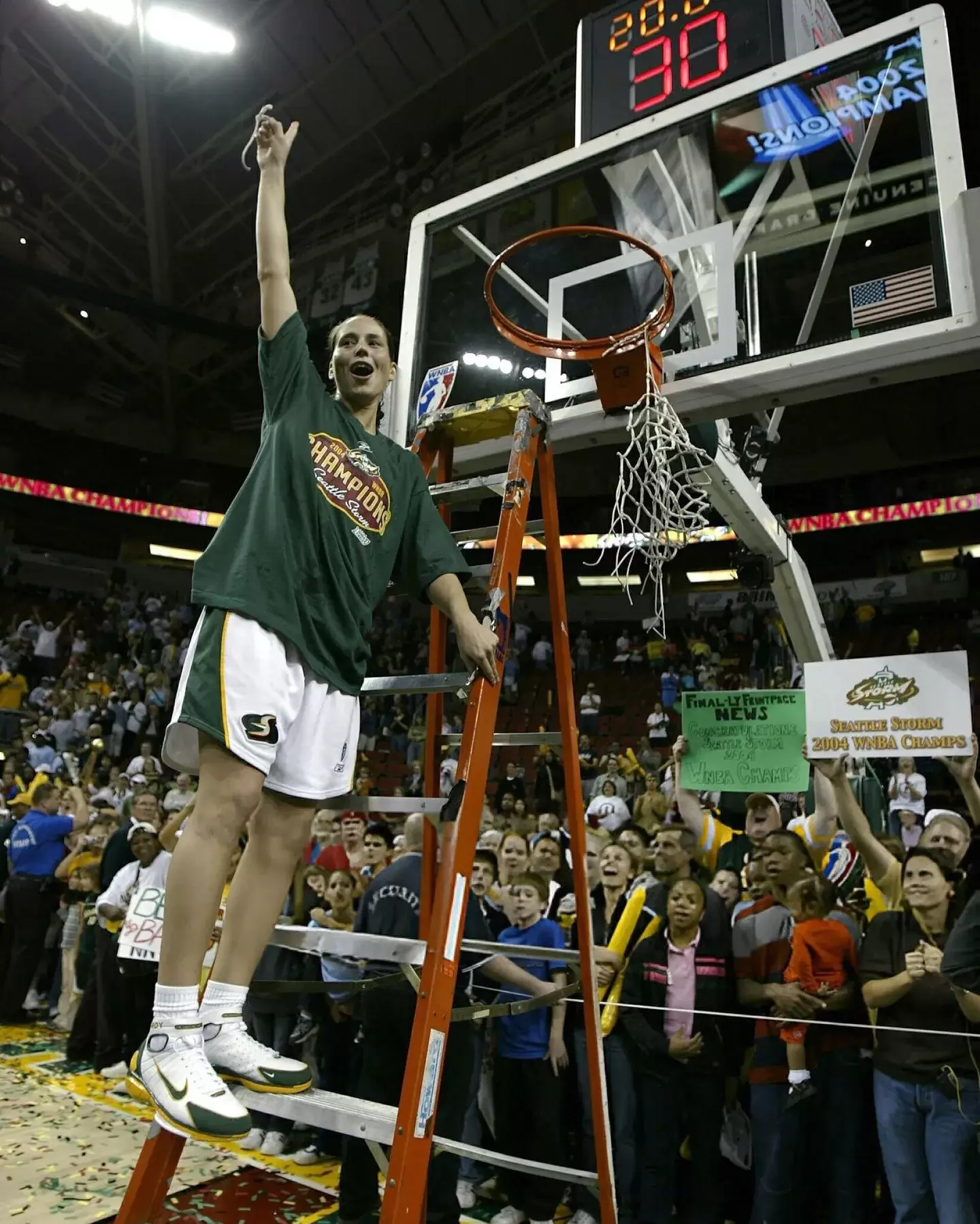 耐克 Air Zoom Huarache 2K4 "Sue Bird" PE 於 2026 年秋季發佈 Nike Huarache 2K4, Nike Huarache, Nike - 耐克 Air Zoom Huarache 2K4 "Sue Bird" PE 於 2026 年秋季發佈