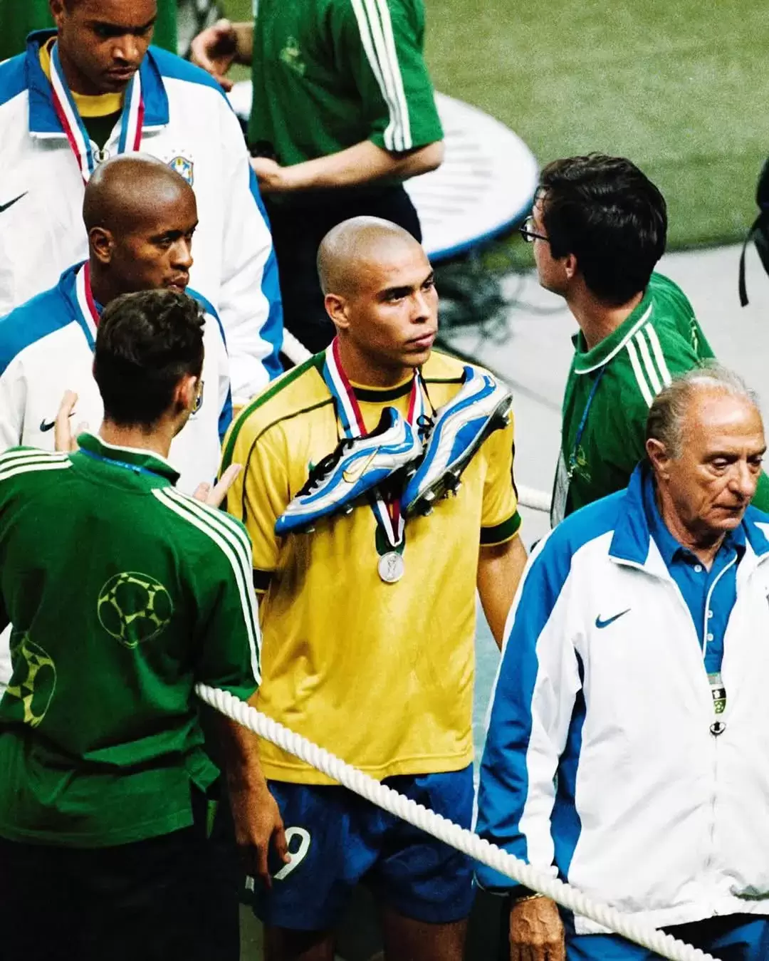 Nike Cryoshot, Nike - 耐克 Cryoshot Mercurial Vapor R9 "Varsity Royal" 2026 年夏季發佈