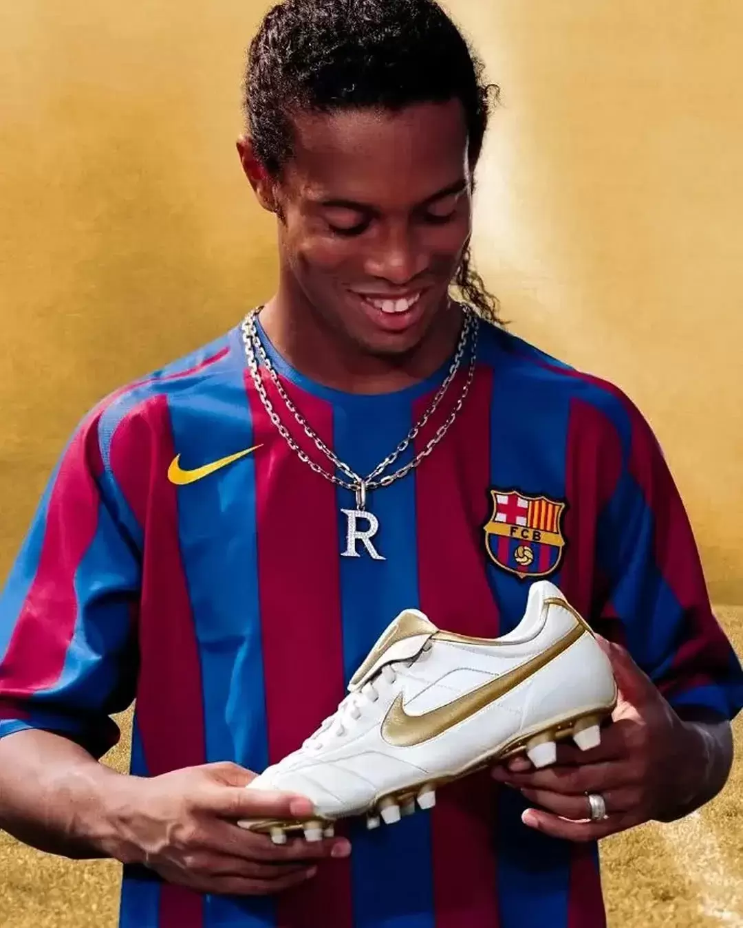 耐克 Cryoshot Tiempo Legend R10 "白色/金屬金色 "2026 年夏季發佈 Nike Tiempo, Nike Cryoshot, Nike, END - 耐克 Cryoshot Tiempo Legend R10 "白色/金屬金色 "2026 年夏季發佈